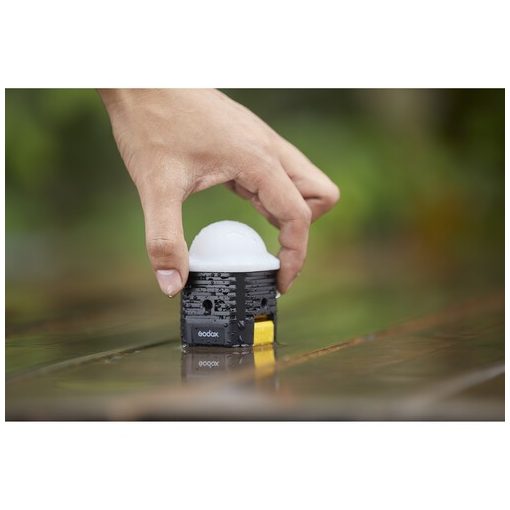 Godox WL4B Vízálló LED Lámpa (4W)