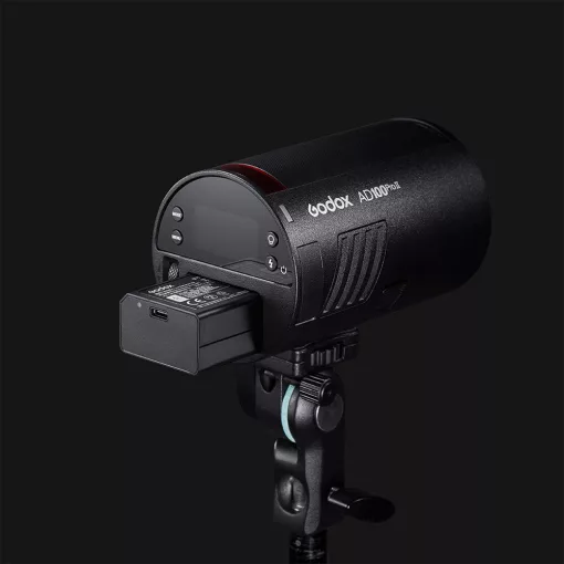 Godox AD100PRO II Akkumulátoros vaku "zsebvaku" (100Ws)