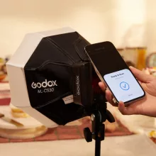 Godox ML40R - RGB-Bi-Color LED lámpa (RGB és 2800-6500K)