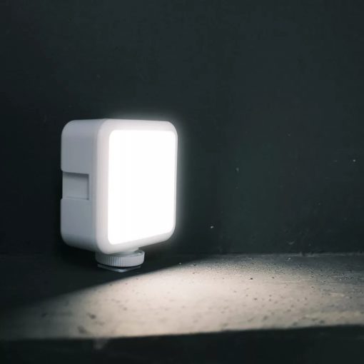 Ulanzi VL49 kis méretű LED lámpa beépített akkumulátorral, fehér (UL-2215)