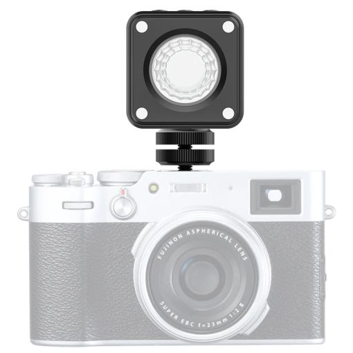 Ulanzi L2 RGB COB LED, vízálló IP68, 11 effekt , 800mAh, Oled kijelző, mágneses váz, 4cm (UL-2878)