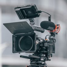 Falcam F22 & F38 & F50 Horizontal to Vertical Gyorskioldó Circular Half Cage (For Sony) 3304