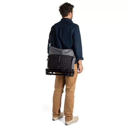 Manfrotto UNCOVER Messenger válltáska 12 L (MB UC-M-12L)