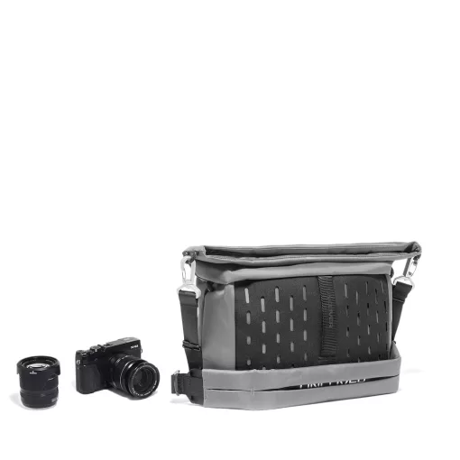 Manfrotto UNCOVER Messenger válltáska 7 L (MB UC-M-7L)