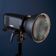 Caruba 7" Alap Reflektor méhsejtrácsokkal (Bowens - 18cm)