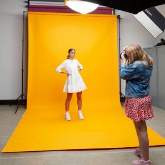 Papír Háttér - Tekercsben 11m